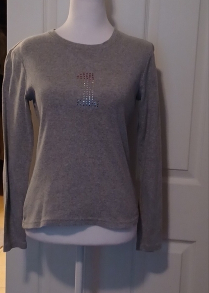 💙🌺New York & Company Gray Crewneck Sweater with Dotted Design - Picture 8 of 9